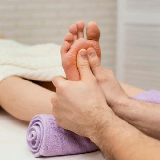 Masaje profundo en la espalda